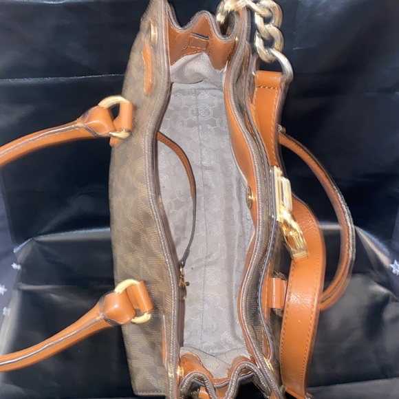 Michael Kors Hamilton East West Tan Brown Satchel EUC - Picture 7 of 9